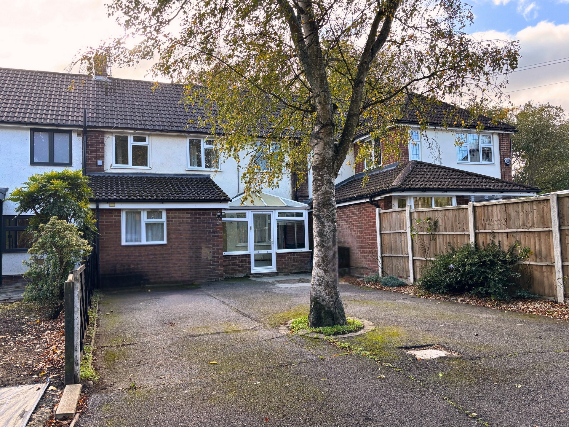 Property image for Lowbell Lane, St Albans, AL2 1AZ