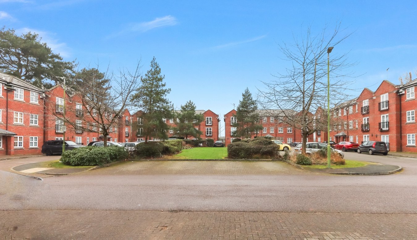 Property image for Lime Tree Court, St Albans, AL2 1UL